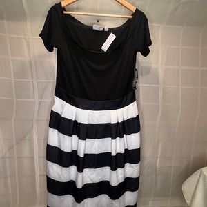 Brand New With Tags NY&C New York & Co Women’s Off the Shoulder Dress Size Large